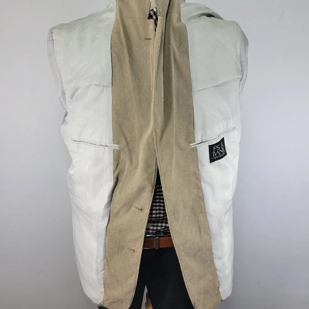 JOS A BANK Men's Sport Coat‎ Blazer Two Button Beige Corduroy Cotton Spandex 43L
